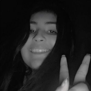 Meet your Posher, Ari